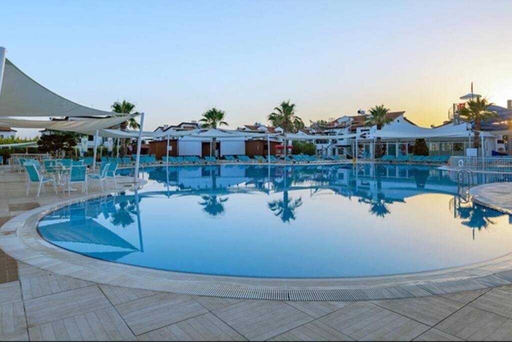 Fun&Sun Two Villas For Big Families بيليك المظهر الخارجي الصورة