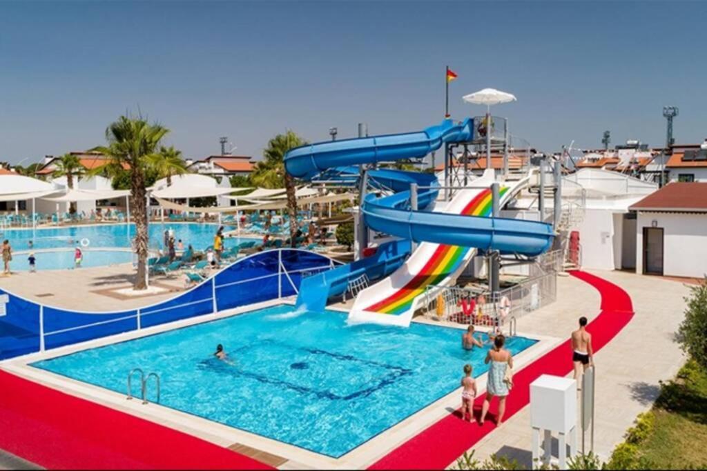 Fun&Sun Two Villas For Big Families بيليك المظهر الخارجي الصورة